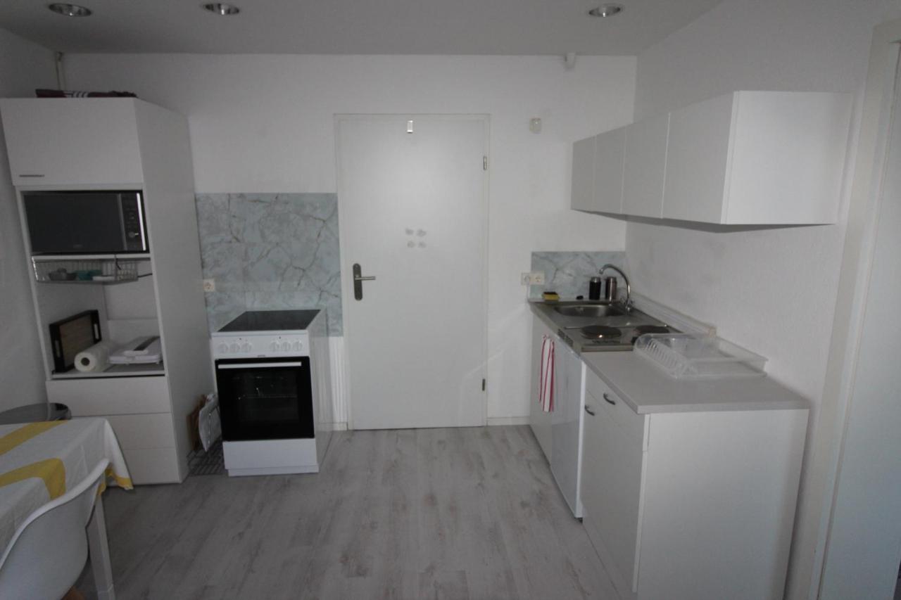 Exclusive Wohnung 2 Im Herzen Der Altstadt In Nahe Der Uniklinik Хомбург Екстериор снимка